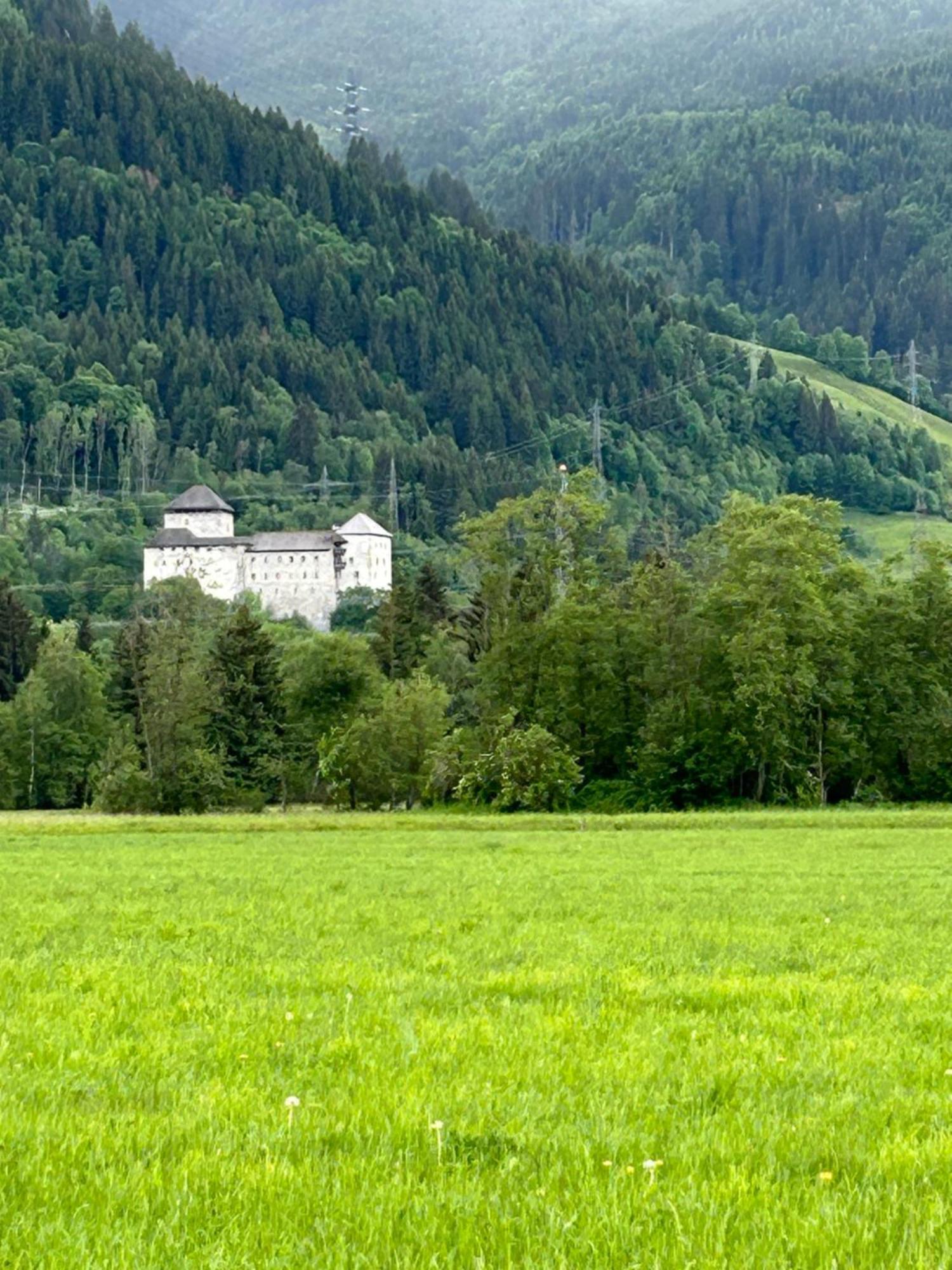 Haus Laubreuter Apartment Kaprun Exterior photo